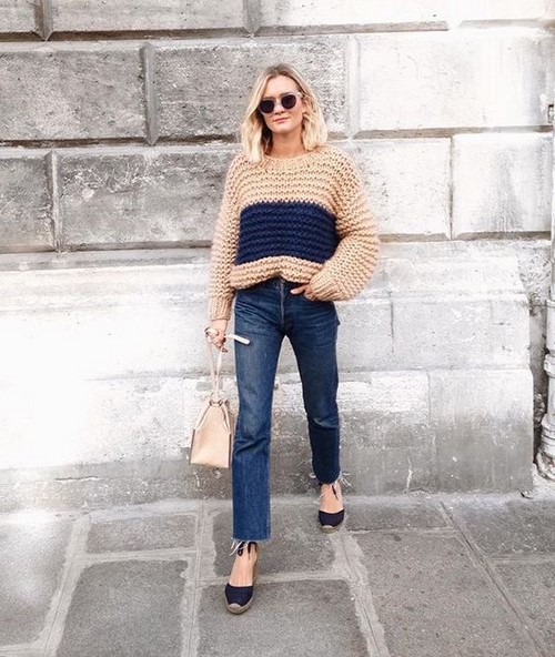 Stricken. Was kann mit stilvollen Strickneuheiten gestrickt werden