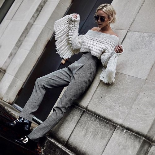 Stricken.Was kann mit stilvollen Strickneuheiten gestrickt werden