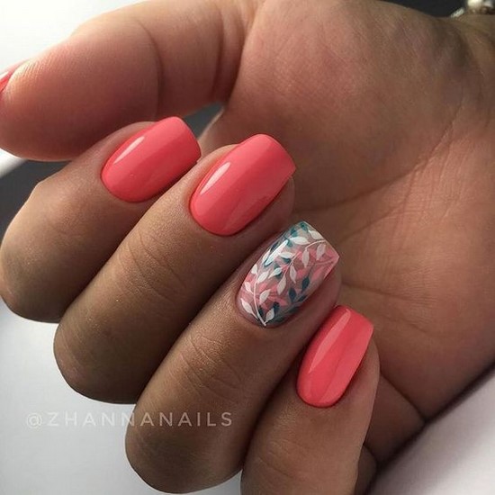Super Coral Nail Design Ideas dans des exemples de maîtrise