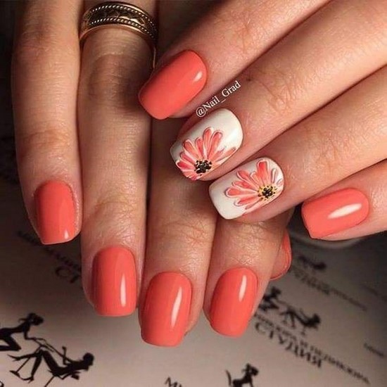 Super Coral Nail Design Ideas dans des exemples de maîtrise
