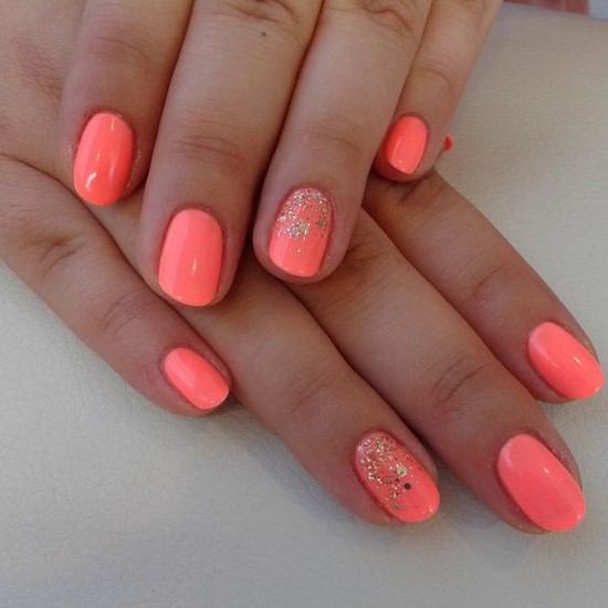 Super Coral Nail Design Ideas dans des exemples de maîtrise
