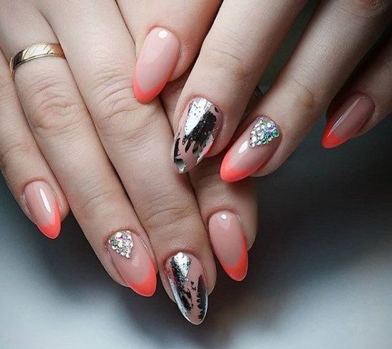 Super Coral Nail Design Ideas dans des exemples de maîtrise