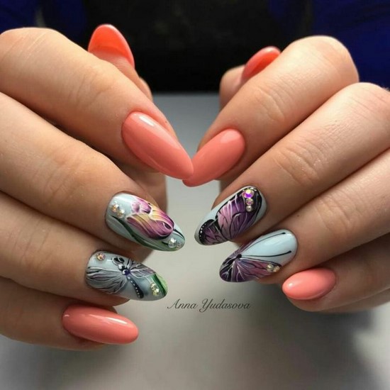 Super Coral Nail Design Ideas dans des exemples de maîtrise
