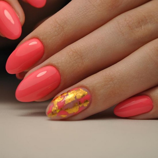 Super Coral Nail Design Ideas dans des exemples de maîtrise