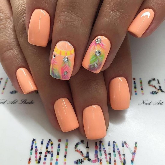 Super Coral Nail Design Ideas dans des exemples de maîtrise