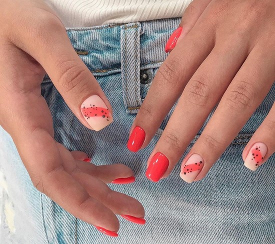 Super Coral Nail Design Ideas dans des exemples de maîtrise