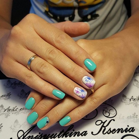 Nouvelles solutions de nail art turquoise - les meilleures photos de design