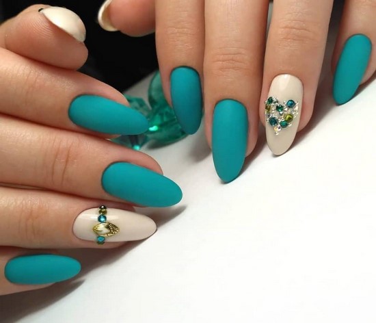 Nouvelles solutions de nail art turquoise - les meilleures photos de design