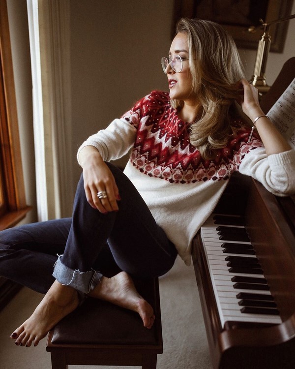 Chandails pour femmes. Nouveautés, tendances, images impressionnantes