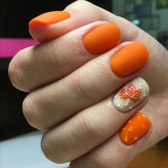 Meilleures idées et innovations de l'art des ongles orange