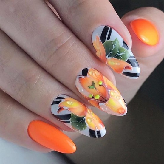 Meilleures idées et innovations de l'art des ongles orange