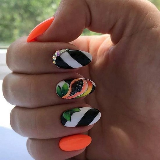 Meilleures idées et innovations de l'art des ongles orange