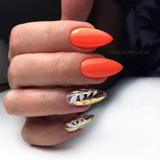 Meilleures idées et innovations de l'art des ongles orange