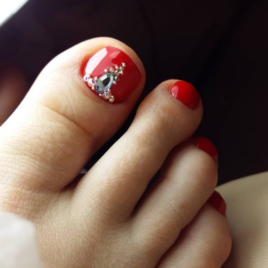 Belle pédicure d'été. Idées originales de conception de photos