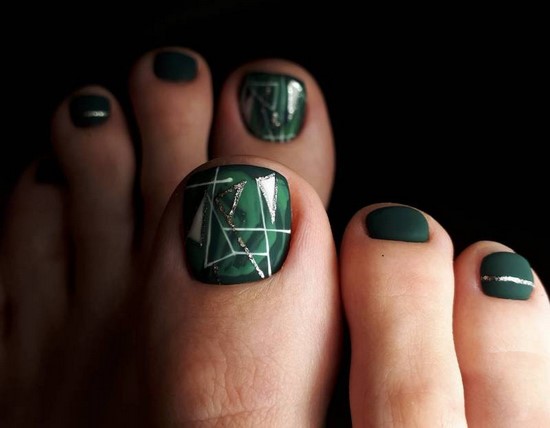 Belle pédicure d'été.Idées originales de conception de photos