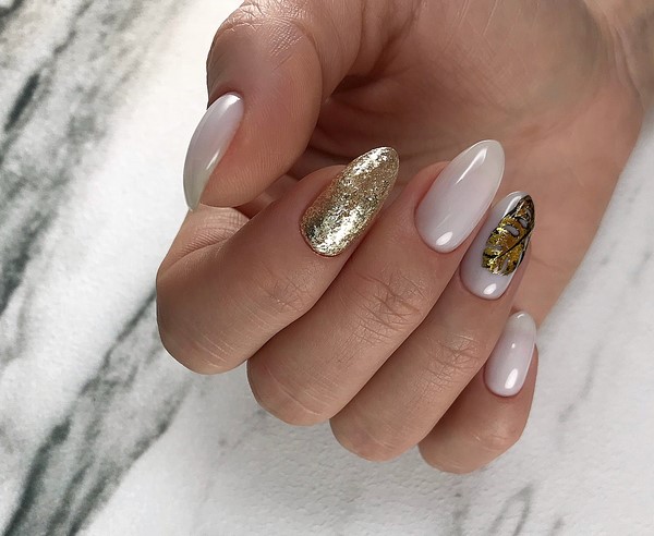 Solutions élégantes et interprétations de manucure à la mode sur des ongles de différentes longueurs