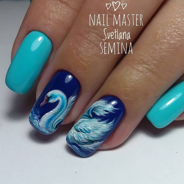 Manucure bleue inspirante. Top innovations