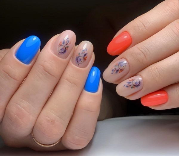 Manucure bleue inspirante. Top innovations