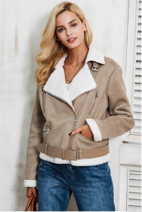 Manteaux en peau de mouton à la mode - les vêtements d'extérieur les plus chauds de la saison