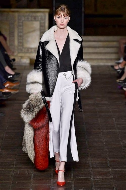 Manteaux en peau de mouton à la mode - les vêtements d'extérieur les plus chauds de la saison