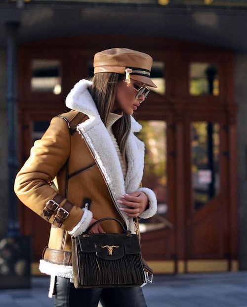 Manteaux en peau de mouton à la mode - les vêtements d'extérieur les plus chauds de la saison