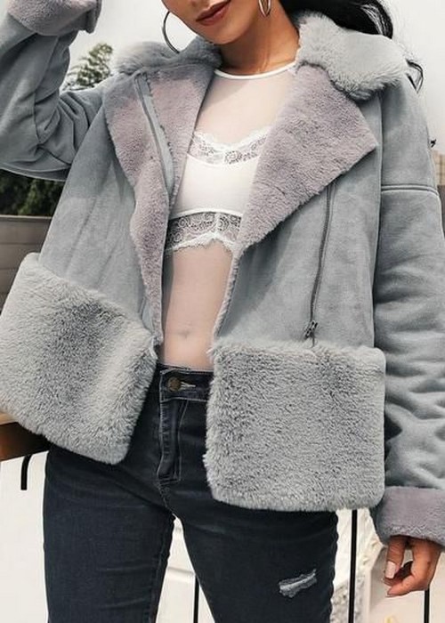 Manteaux en peau de mouton à la mode - les vêtements d'extérieur les plus chauds de la saison