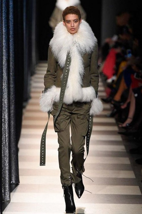 Manteaux en peau de mouton à la mode - les vêtements d'extérieur les plus chauds de la saison