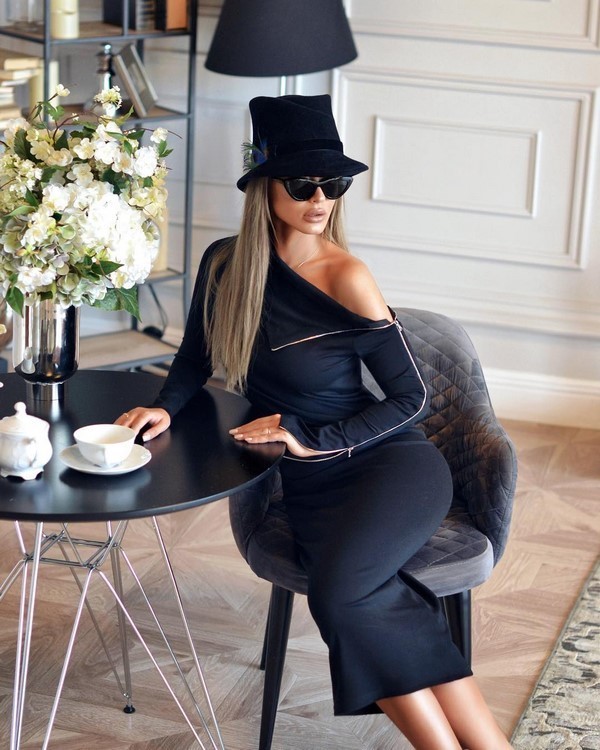 Winterkleider. Neuheiten von Stilen, Bildern, Ideen