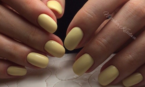 Manucure simple toujours désirée: idées de photos