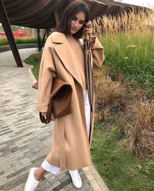 Manteaux tendance surdimensionnés: idées de photos sur la façon de porter un manteau surdimensionné