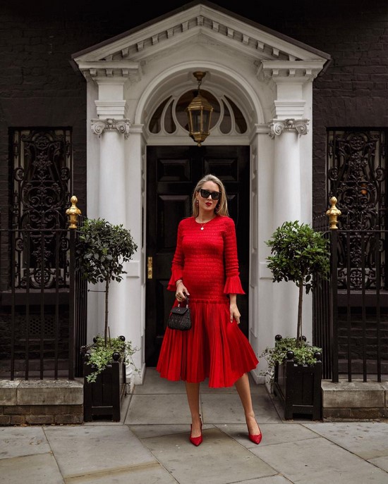 Hamile elbiseler. Eğilimler. Görüntü fikirleri. Yeni stiller