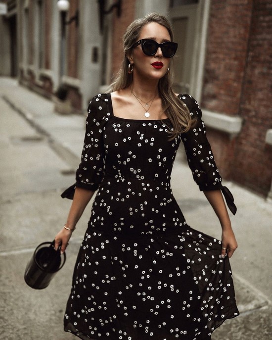 Hamile elbiseler. Eğilimler. Görüntü fikirleri. Yeni stiller