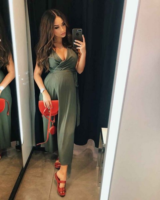 Hamile elbiseler. Eğilimler. Görüntü fikirleri. Yeni stiller