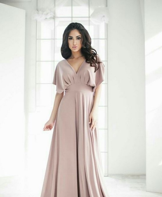 Hamile elbiseler. Eğilimler. Görüntü fikirleri. Yeni stiller