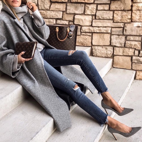 Apa yang perlu dipakai dengan kot. Barisan foto yang dibuat buih