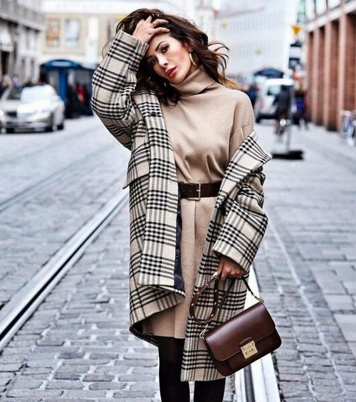 Apa yang perlu dipakai dengan kot. Barisan foto yang dibuat buih