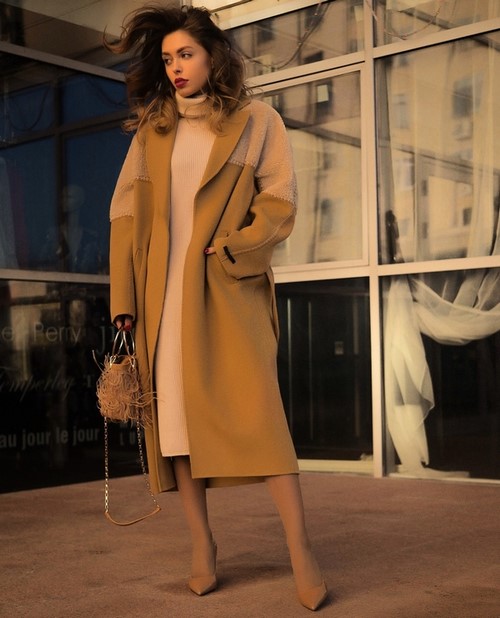 Apa yang perlu dipakai dengan kot. Barisan foto yang dibuat buih