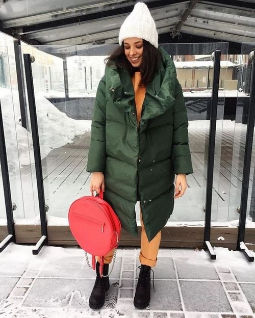 Kvinne store. Originale sett, stil i stil med stor størrelse