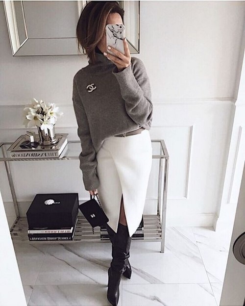 Kvinne store. Originale sett, stil i stil med stor størrelse