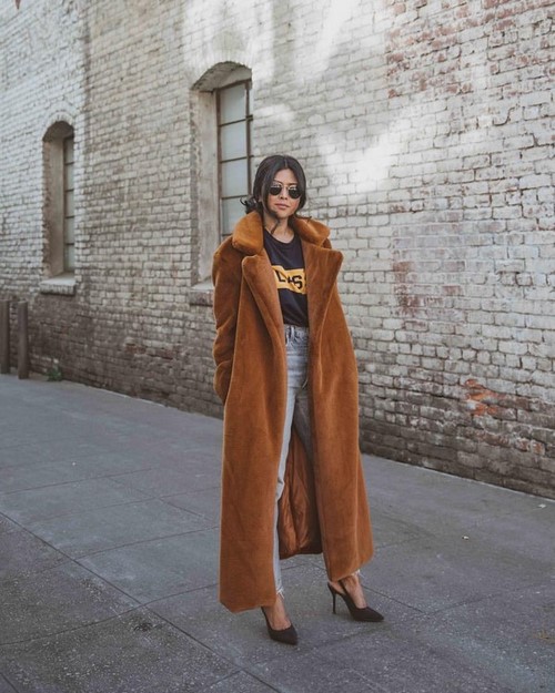 Kvinne store. Originale sett, stil i stil med stor størrelse