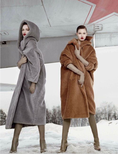 Kvinne store. Originale sett, stil i stil med stor størrelse