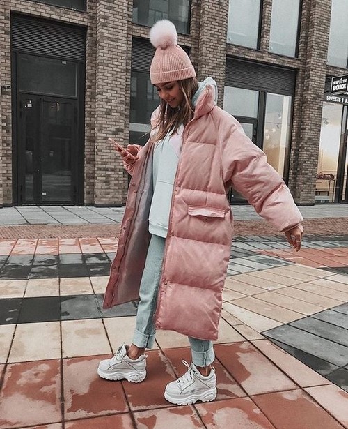 Kvinne store. Originale sett, stil i stil med stor størrelse