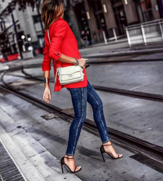 10 idées quoi porter? Des réponses à la mode à une question féminine difficile