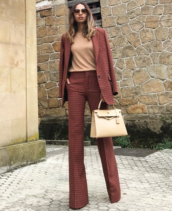 10 idées quoi porter? Des réponses à la mode à une question féminine difficile