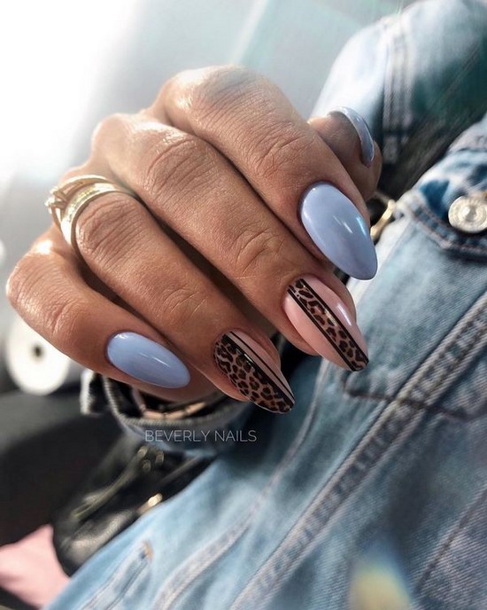 Només la manicura de moda per a diferents longituds i formes d'ungles. Els exemples més bonics