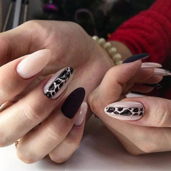 Només la manicura de moda per a diferents longituds i formes d'ungles. Els exemples més bonics