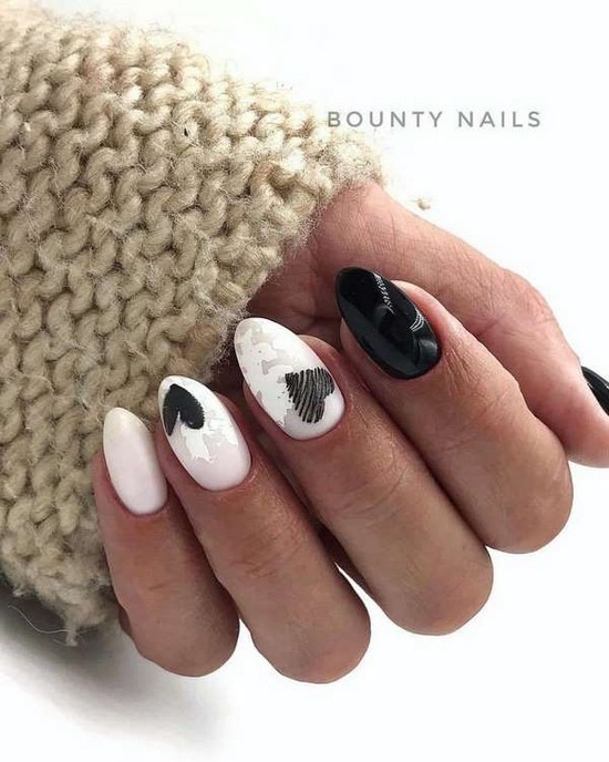 Només la manicura de moda per a diferents longituds i formes d'ungles. Els exemples més bonics