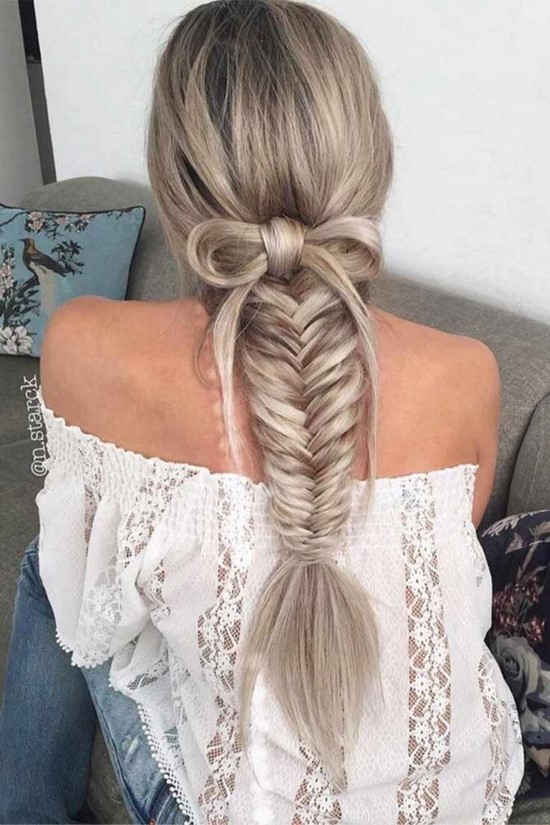 Comment coiffer vos cheveux pour la nouvelle année. Les coiffures les plus élégantes pour les célébrations du Nouvel An